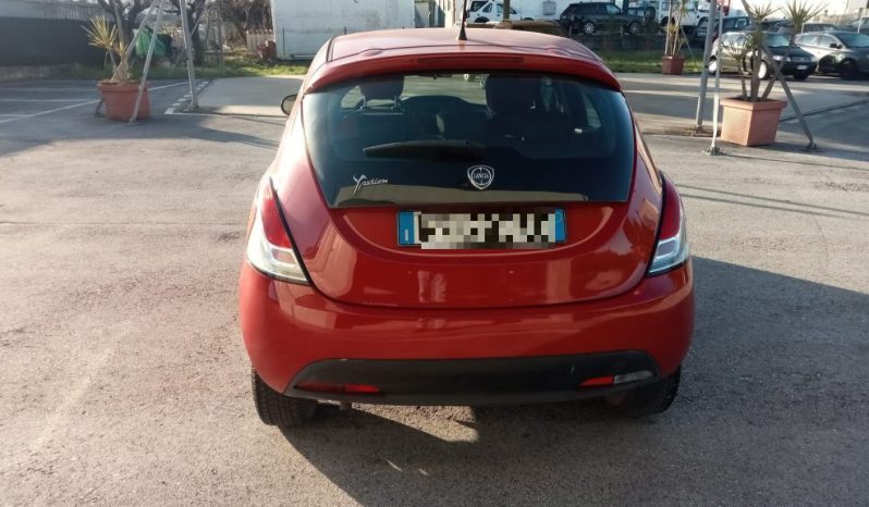 LANCIA Ypsilon 1.2 69 CV 5 porte GPL Ecochic Silver GPL pieno