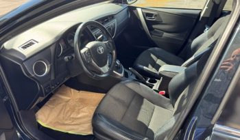 TOYOTA Auris Touring Sports 1.8 Hybrid Lounge CIVITANOVA M. pieno