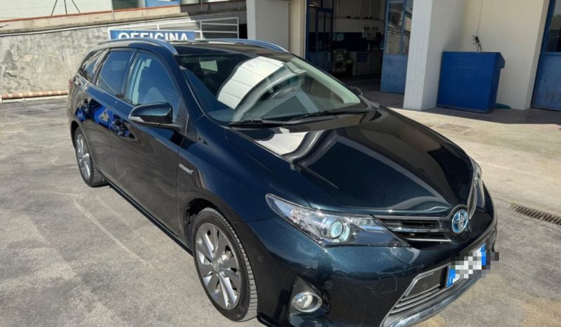 TOYOTA Auris Touring Sports 1.8 Hybrid Lounge CIVITANOVA M. pieno