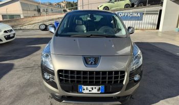 PEUGEOT 3008 1.6 e-HDi 112CV cambio robotizzato S.&S. Business pieno
