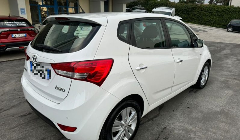 HYUNDAI iX20 – NEOPATENTATI – 1.4 90 CV Classic pieno