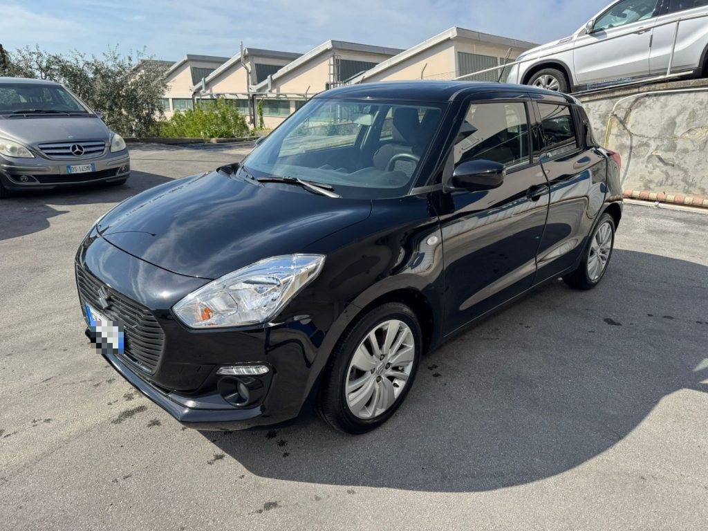 SUZUKI Swift 1.2 Hybrid Cool