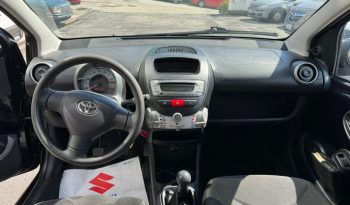TOYOTA Aygo 1.0 12V VVT-i 5 porte pieno