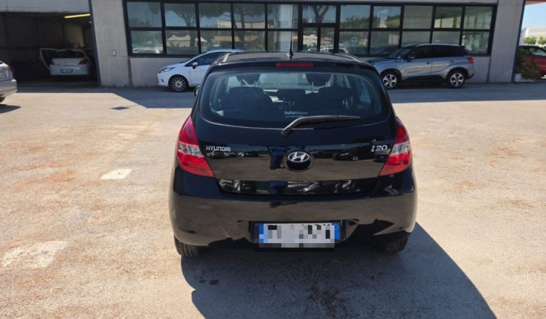 HYUNDAI i20 1.2 5p. Classic pieno